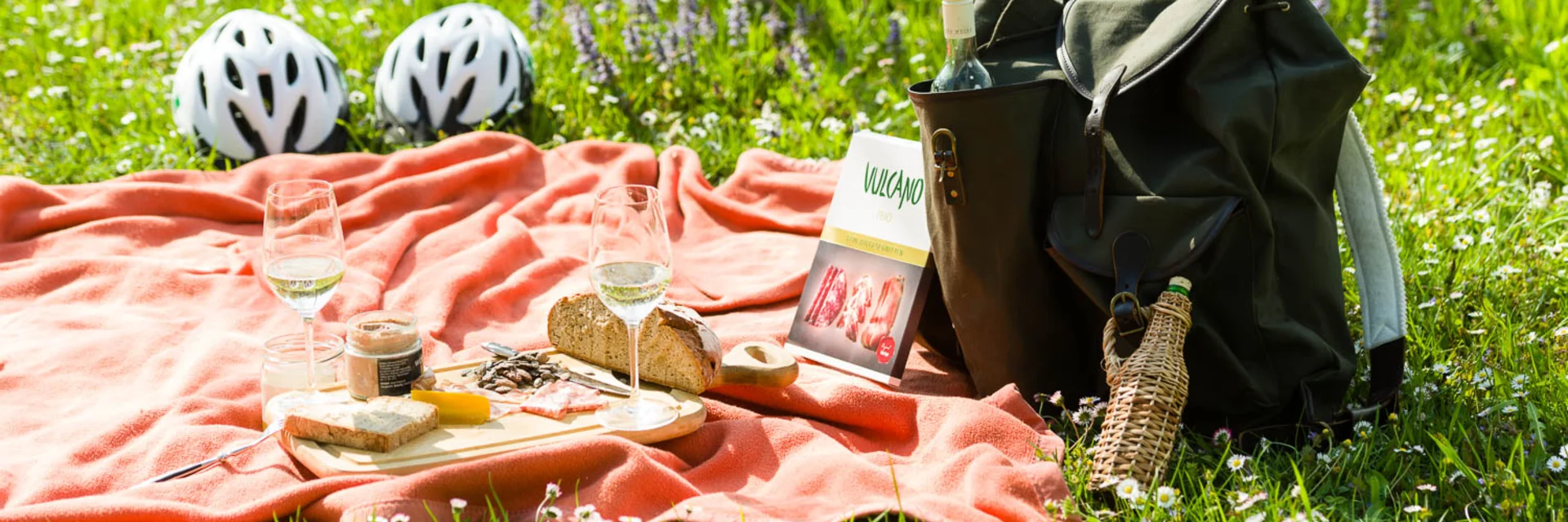 Picknick | © Thermen- & Vulkanland | pixelmaker.at Picknick | © Thermen- & Vulkanland | pixelmaker.at