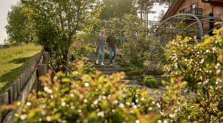Spazieren in Pöllauberg in der Oststeiermark | ©  Oststeiermark Tourismus | Lang-Bichl - RKP