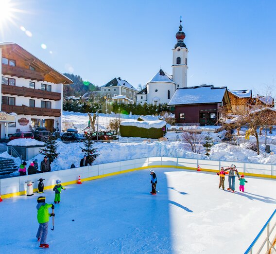 Eislaufplatz Haus im Ennstal | © René Eduard Perhab | RENE EDUARD PERHAB  reneperhab.at | © René Eduard Perhab