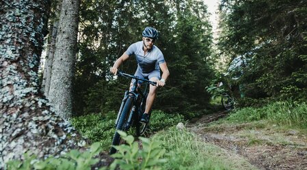 Mountainbiken in der Südsteiermark | © Schilcherland Steiermark | Achromatic Photography