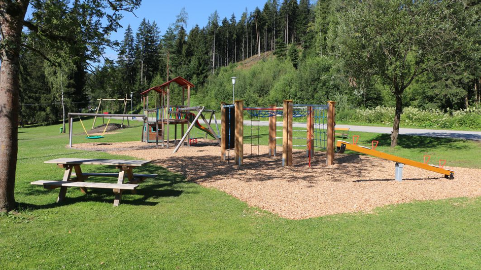 Spielplatz in Traboch am Trabocher See 