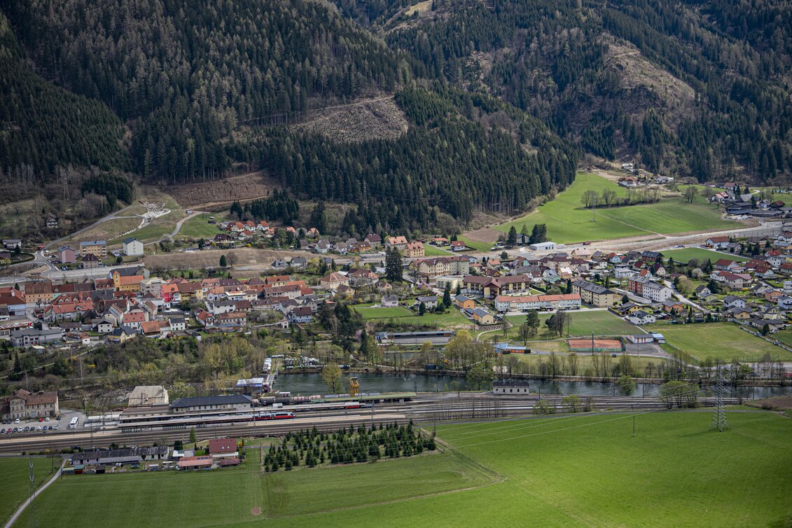 Bahnhof