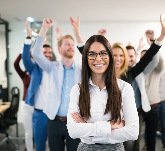 Group of successful business people happy in office | © Fotolia | ANDOR BUJDOSO | © Fotolia