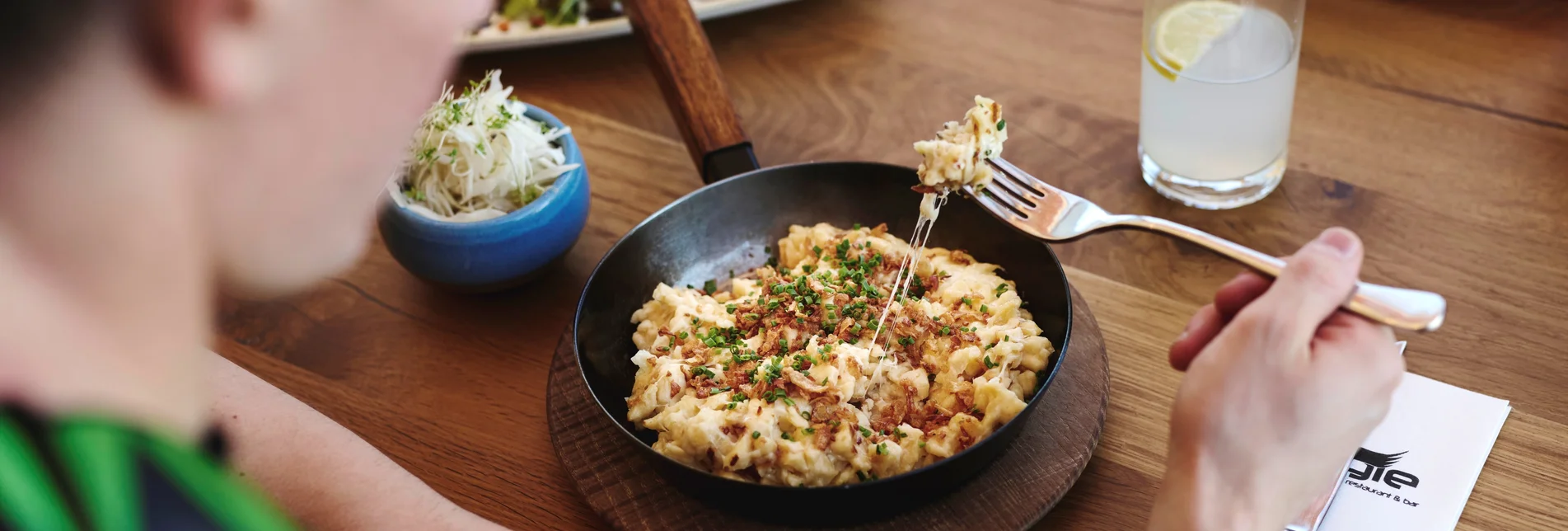 Cheese spaetzle at the Eagle on the Kreischberg | © Region Murau | Michael Königshofer