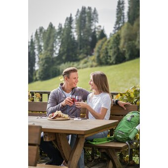Couple enjoying Pogusch | © STG | Elena Egger