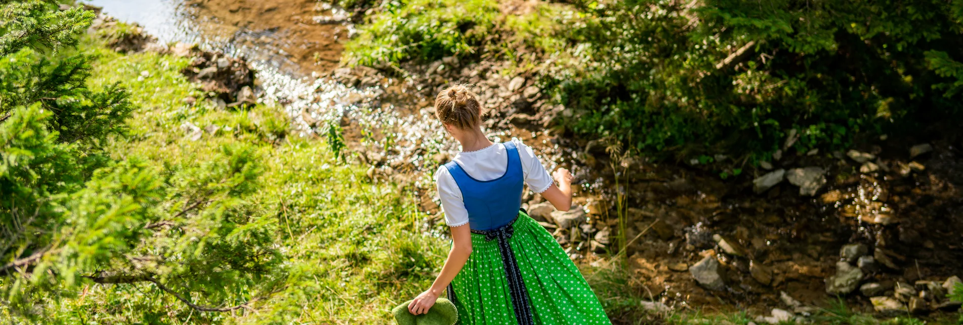 Hiking on the alp | © Steiermark Tourismus | Jenni Koller