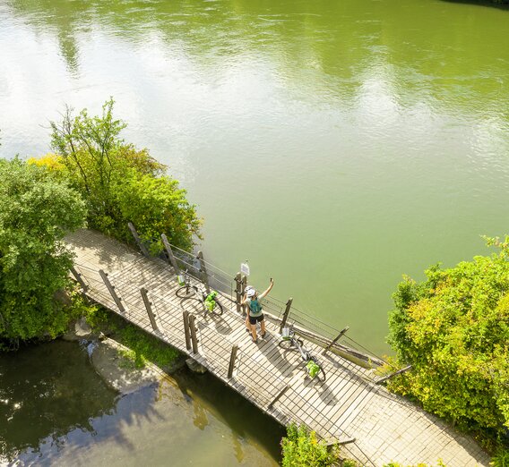 At the Mur cycling path: view of Frohnleiten | © Steiermark Tourismus | Pixelmaker