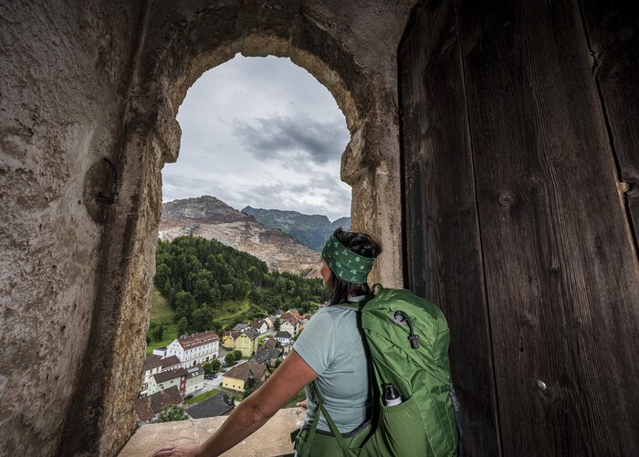 View of the Erzberg from the layer tower in Eisenerz | © Steiermark Tourismus | Pixelmaker