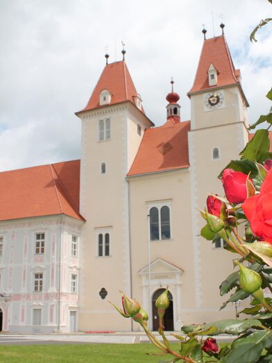 Augustiner Chorherrenstift_from outside_Eastern Styria | © Oststeiermark Tourismus | © Oststeiermark Tourismus