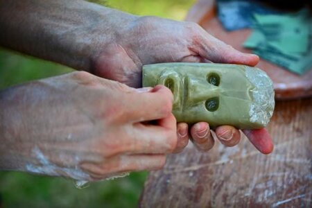 Soapstone carving (c) Slow Trips / Strassegger