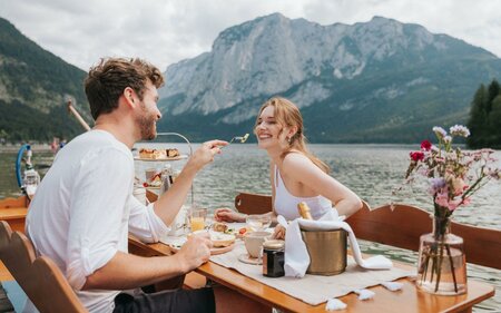 Seevilla, Altaussee, Plättenfrühstück zu zweit | © Karl Steinegger