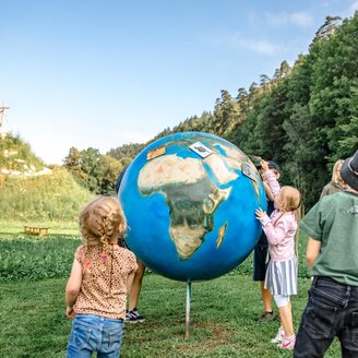 Naturwelten Steiermark_Weltkugel_Oststeiermark | © Naturwelten Steiermark