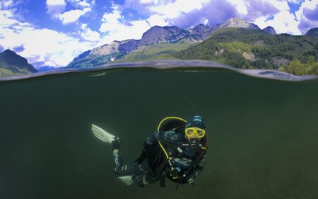 Scuba Academy, Grundlsee, Under water | © Jürgen H. Gangoly