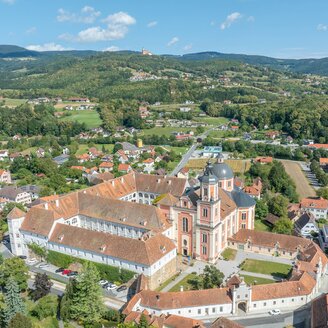 Church and Castle Pöllau_ Pöllau_Eastern Styria | © Helmut Schweighofer