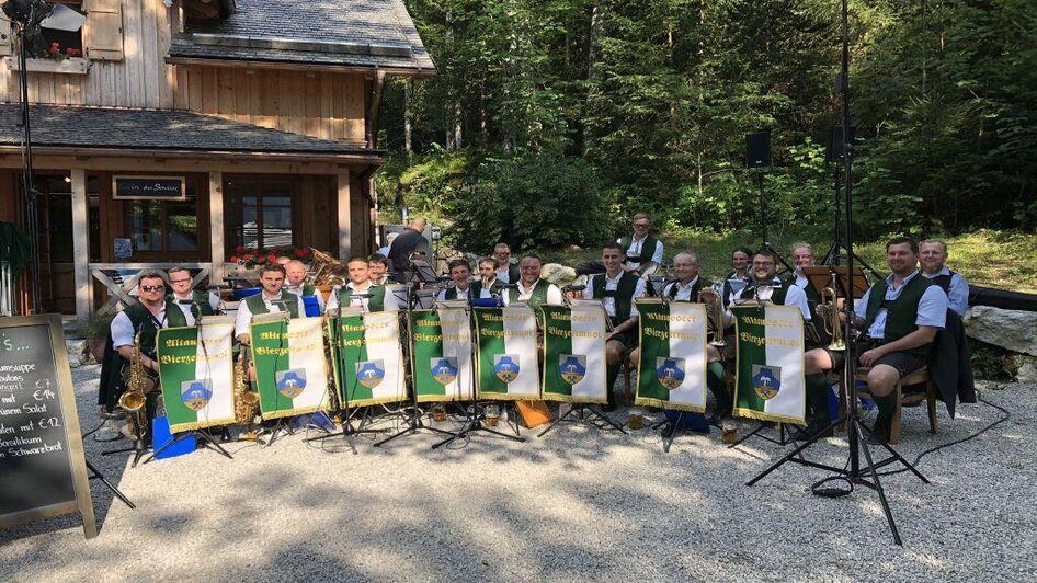 Altaussee Bierzeltmusi, Gruppenbild | © Bierzeltmusi/Leu
