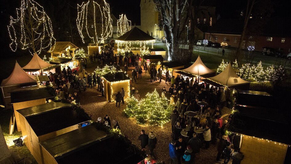 Advent im Schlosspark Stibichhofen | © Harald Tauderer Photography