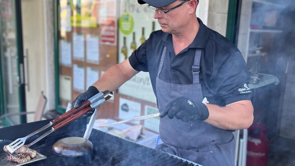 Grillen am Holzkohlegrill | © Domittner