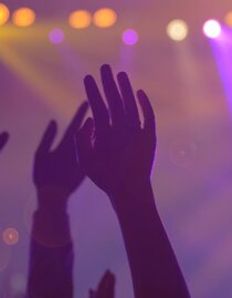 Partystimmung als Symbolbild | © Mark Angelo v. Pexels | © Mark Angelo v. Pexels