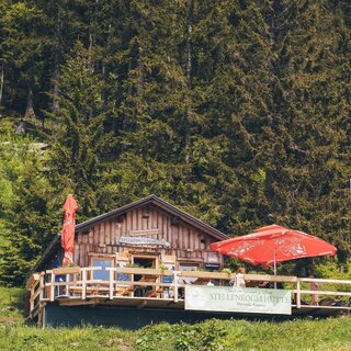 Stellenkogelhütte, Altaussee, gemütliche Hütte | © Krewenka