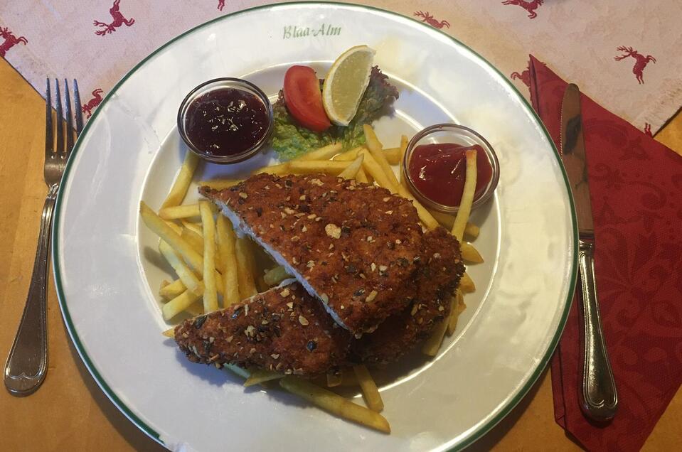 Blaa Alm, Altaussee, Blaa Schnitzel | © Tanja Kirchschlager