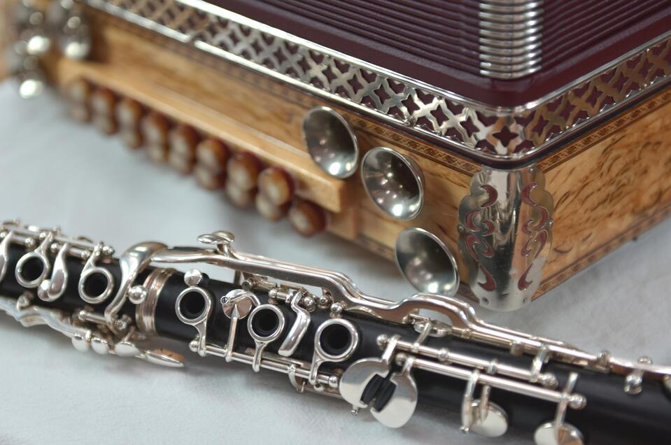 Harmonika und Klarinette | © AdobeStock