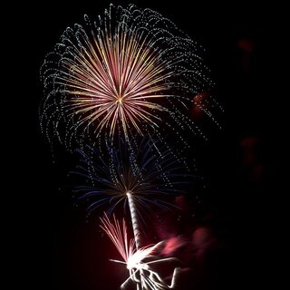 Silvesterrakete im Nachthimmel_Oststeiermark | © Pixabay