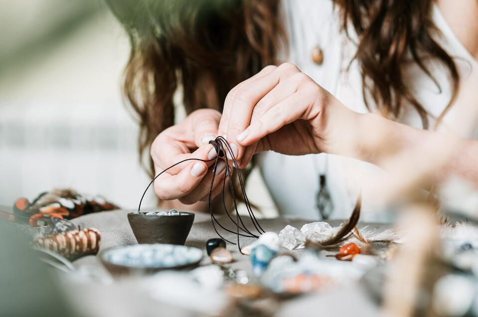Kunsthandwerksmarkt Schmuck_Oststeiermark | © Stadtgemeinde Hartberg