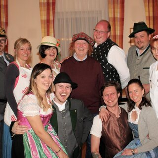Die Theatergruppe auf der Bühne | © Theatergruppe Ligist-Robert Cescutti