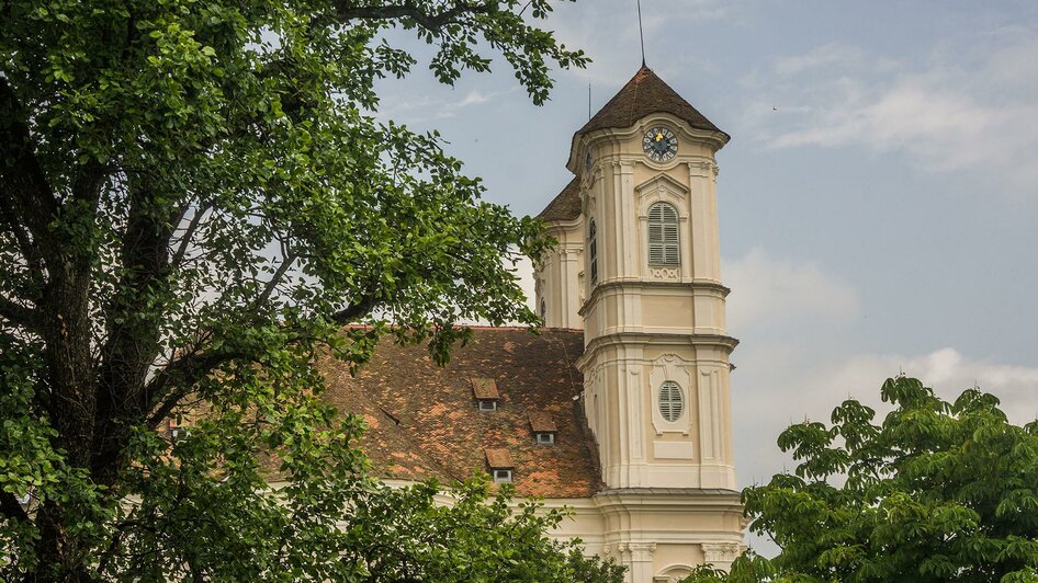 Kräutergarten Weizberg_Blick Kirche_Oststeiermark | © Alexandra Wagner