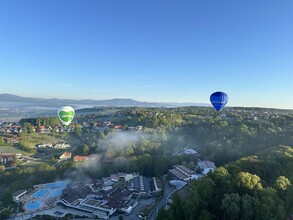 Ballonfahrt über der Heiltherme Bad Waltersdorf | © STG
