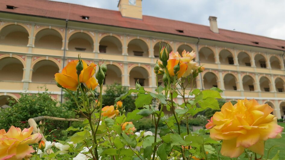 AbteiSeckau-Außenansicht2-Murtal-Steiermark | © Abtei Seckau