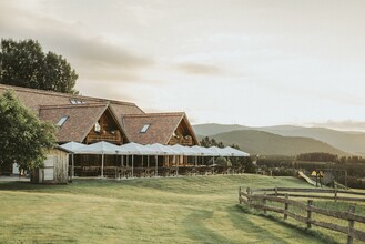 Bratlalm_cottage from the outside_Eastern Styria | © cmvisuals