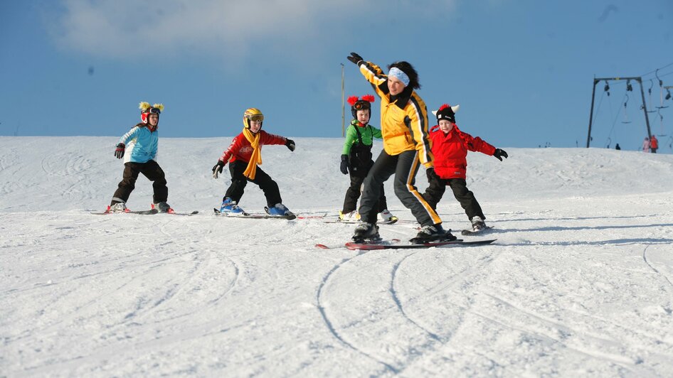 ALMI Skischule_Skikurs_Oststeiermark | © ALMI-Skischule Eder