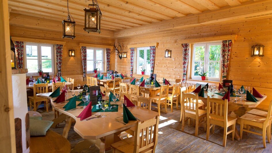 Alpenstube, Altaussee, Gastraum | © Gerhard Wolkersdorfer