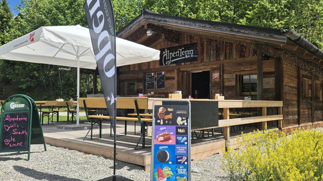 AlpenTenn, Altaussee, Hütte Sommer | © Sabine Rauter