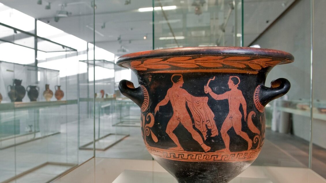 Antike Vase im Archäologiemuseum Schloss Eggenberg | © UMJ-N. Lackner