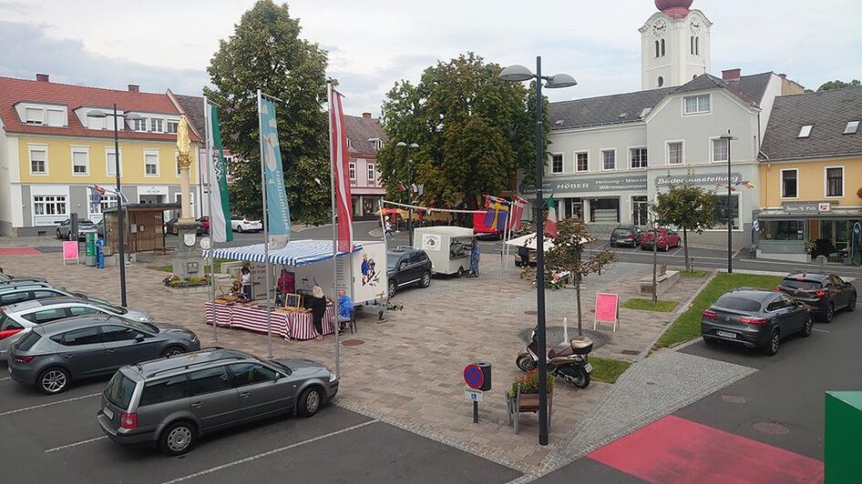 Bauernmarkt Friedberg am Hauptplatz in Friedberg | © Stadtgemeinde Friedberg