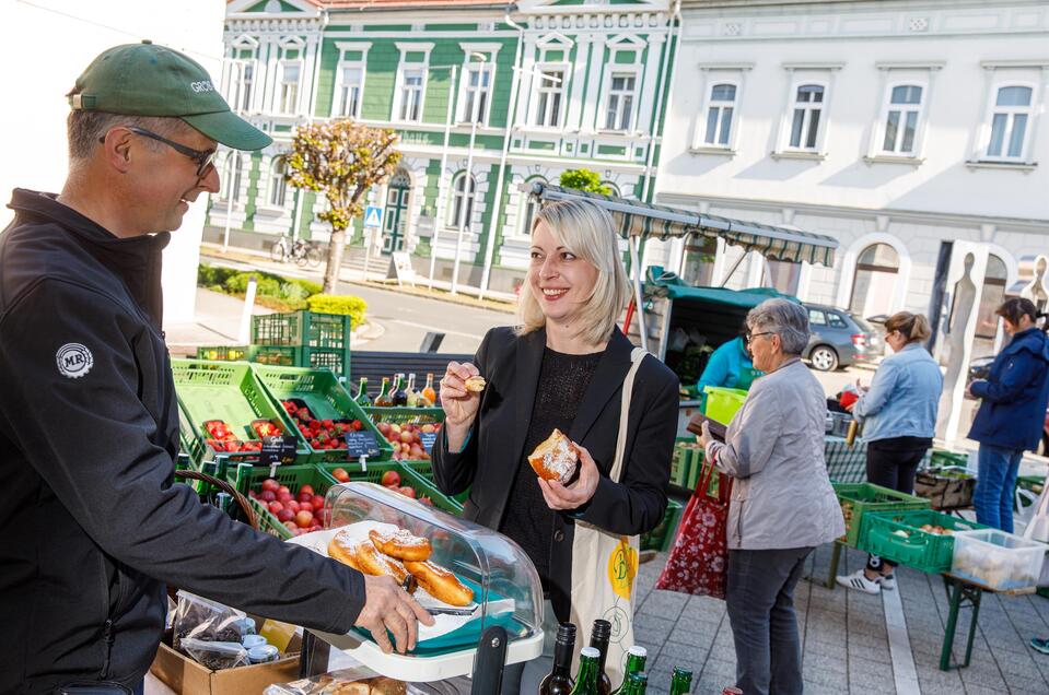 Bauernmarkt am Marktbrunnen Straß - Impression #1 | © Marktgemeinde Straß in der Steiermark