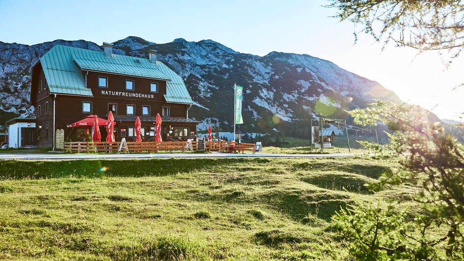 Naturfreundehaus Tauplitzalm, Terrasse | © Karin Klammer Fotografie
