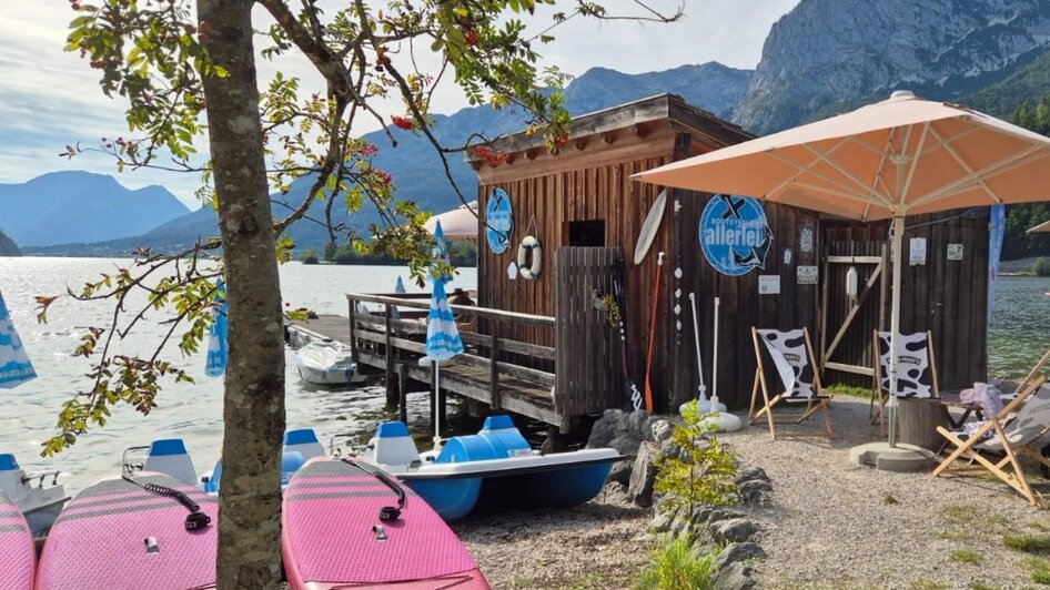 Bootsverleih Allerlei, Grundlsee, Schirm | © Bettina Scheck
