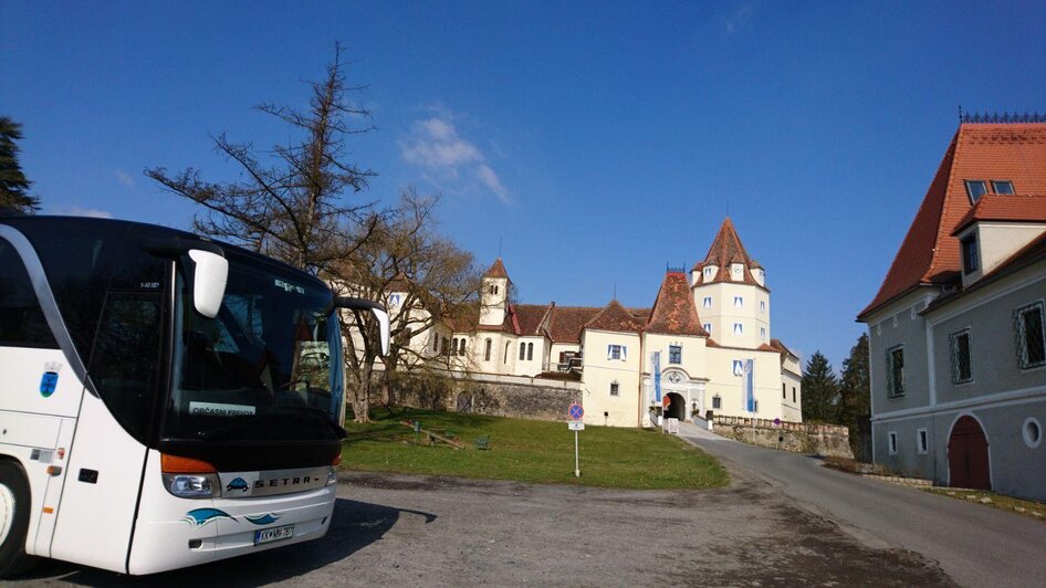 Ausflugstouren zu Schloss Kornberg | © Spiritour.at