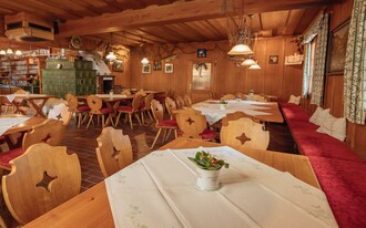 Fischerhütte Toplitzsee, Grundlsee, Gaststube | © Andreas Syen