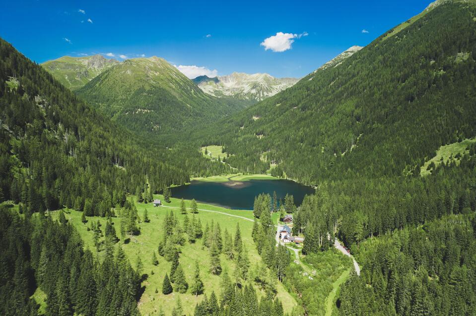 Fly fishing at the Etrachsee - Impression #1 | © Tourismusverband Murau