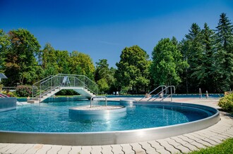 Outdoor pool Bad Waltersdorf | © Mias Photoart