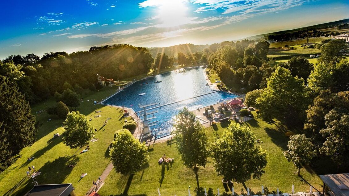 Freibad Fürstenfeld - Übersicht | © Tourismusverband Thermen- & Vulkanland