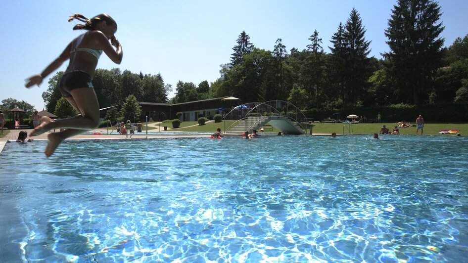 Freibad_Kind_Oststeiermark | © Bergmann