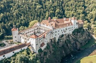 Gartenschloss_Luftansicht_Oststeiermark | © Gartenschloss Herberstein