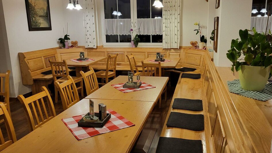 Gasthaus Wies´n, Altaussee, Gastzimmer | © Petra Kirchschlager