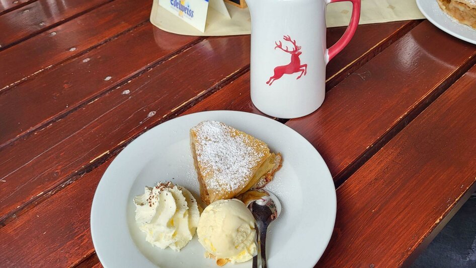 Gasthof Berndl, Altaussee, Apfelstrudel | © Petra Kirchschlager