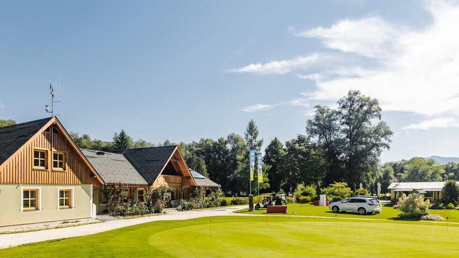 Clubhaus des Golf- & Landclub Ennstal | © Thomas Sattler